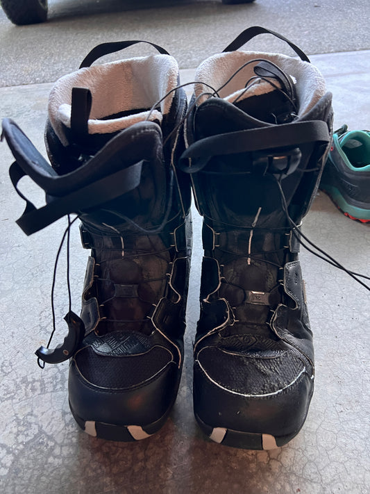 Men’s Snowboard Boots Size 13