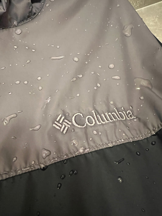 COLUMBIA WATERPROOF Men’s M Rain Jacket + Packable - only 10.9oz!